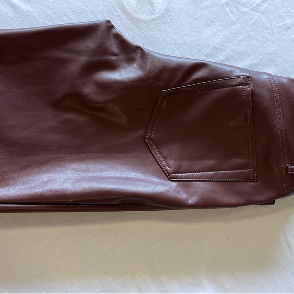 Abercrombie & Fitch brown Crossover Waist Vegan Leather Dad Pants size 2/26 - Picture 6 of 6